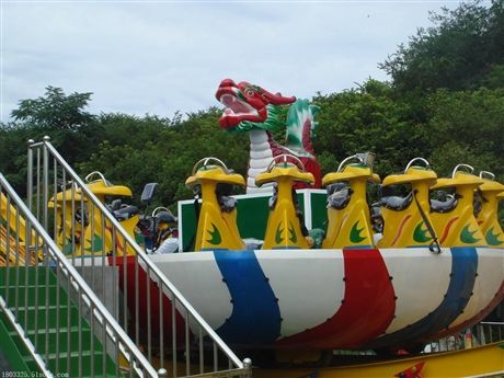 大型海盜船游樂(lè)設(shè)備