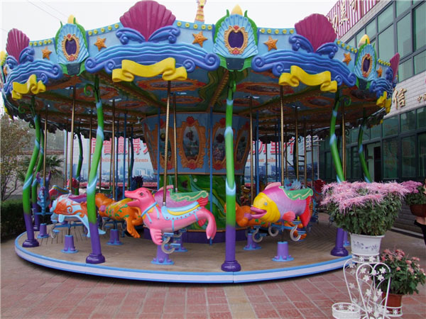 景區(qū)豪華轉(zhuǎn)馬