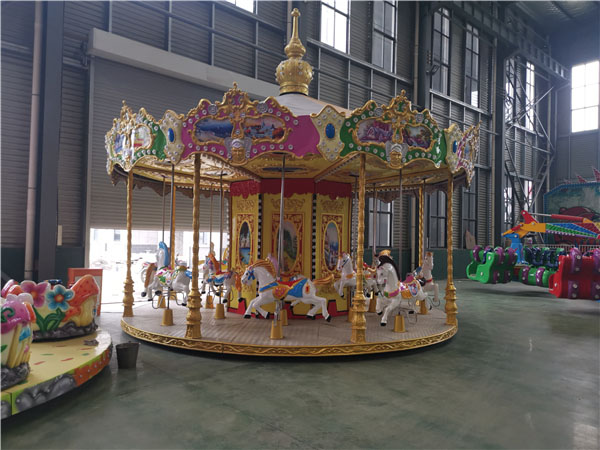 主題樂園豪華轉馬