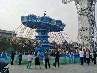 主題樂園升降飛椅